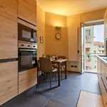 شقة Modern & Bright 2 Bedroom Flat 50m From M4 Stop
