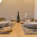 Modern & Bright 2 Bedroom Flat 50m From M4 Stop شقة ميلان